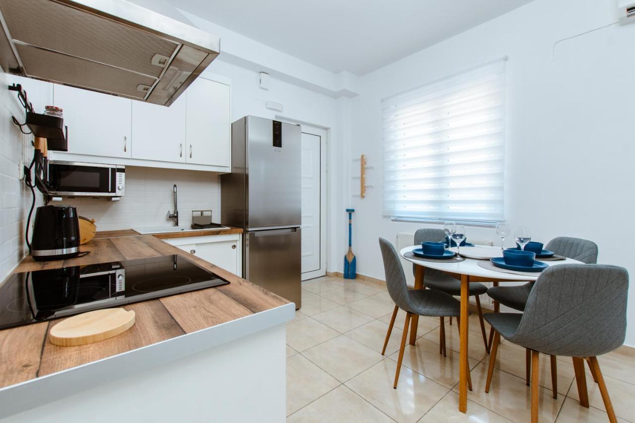 Harmony Apartments Kato Daratso Eksteriør billede