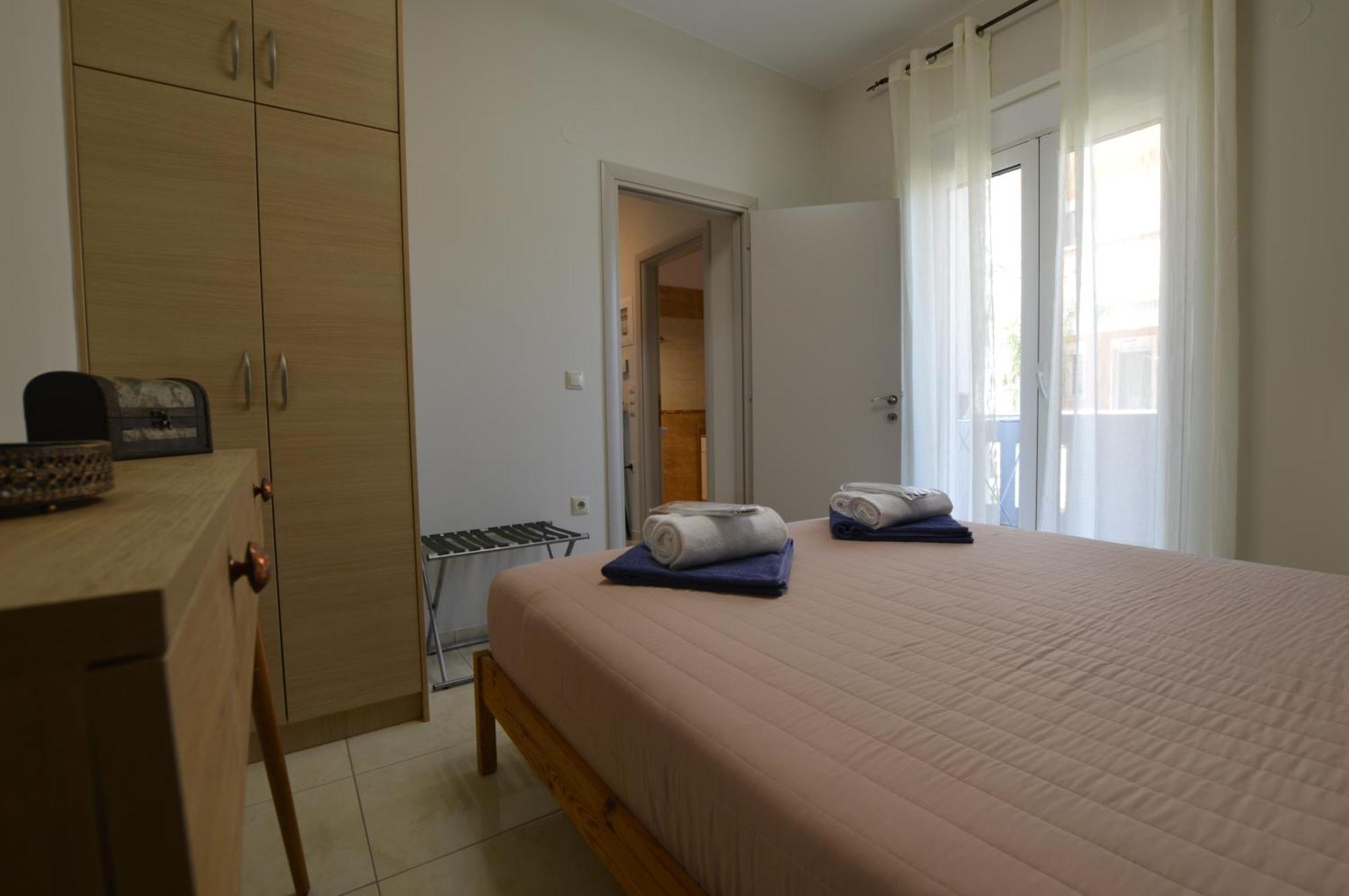 Harmony Apartments Kato Daratso Eksteriør billede